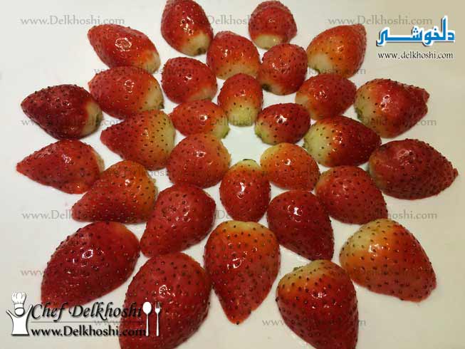 Strawberry-panna-cotta-Dessert-5